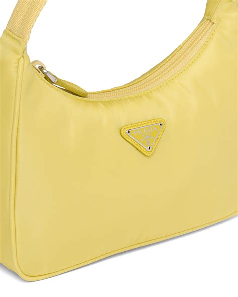 bolsa pequena prada|prada bag online store.